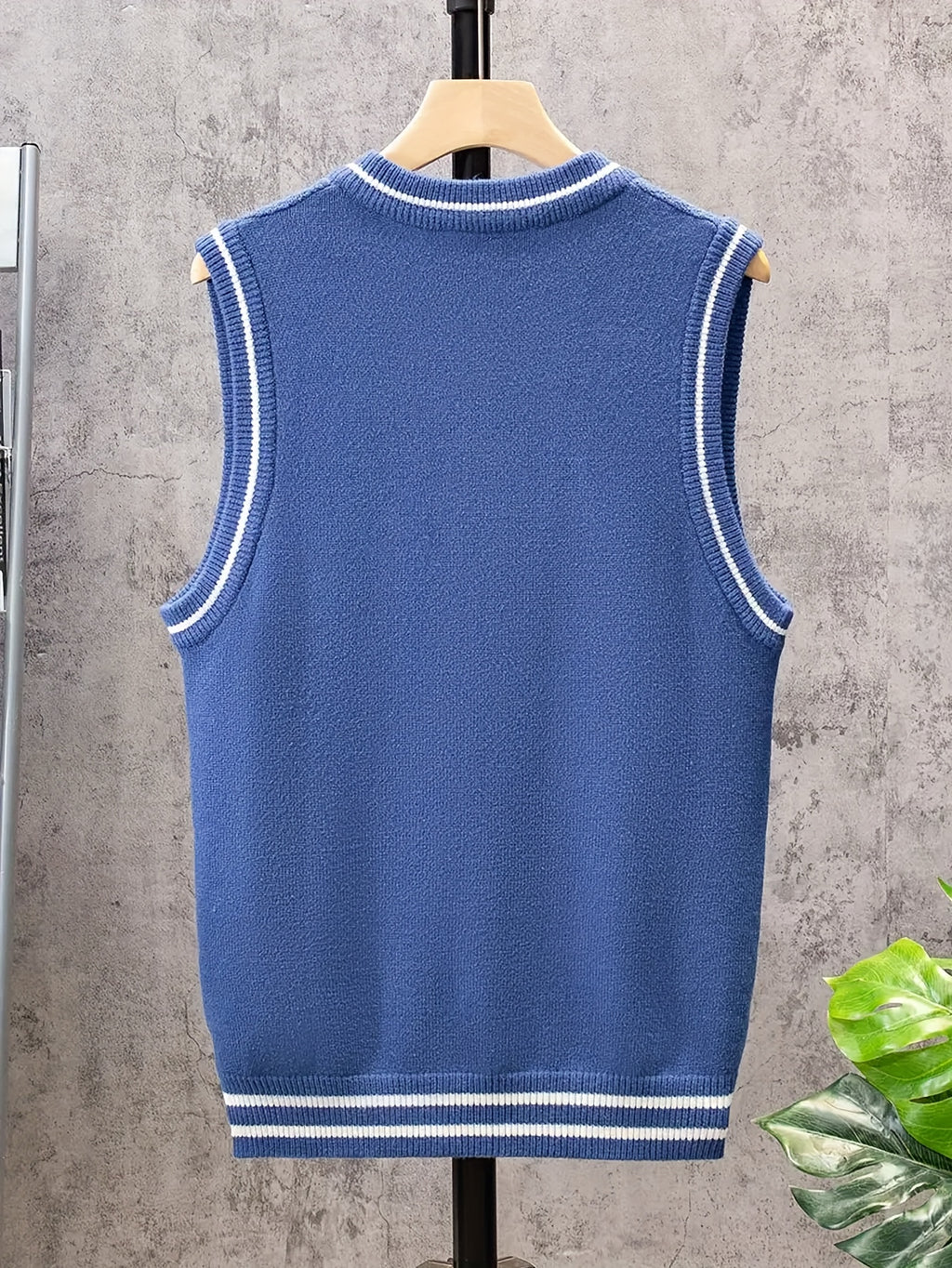 Gilet sans manches en viscose bleue pour homme - Design torsadé décontracté et sportif, col en V, élasticité moyenne, idéal pour la randonnée, les tenues décontractées et les activités de plein air.