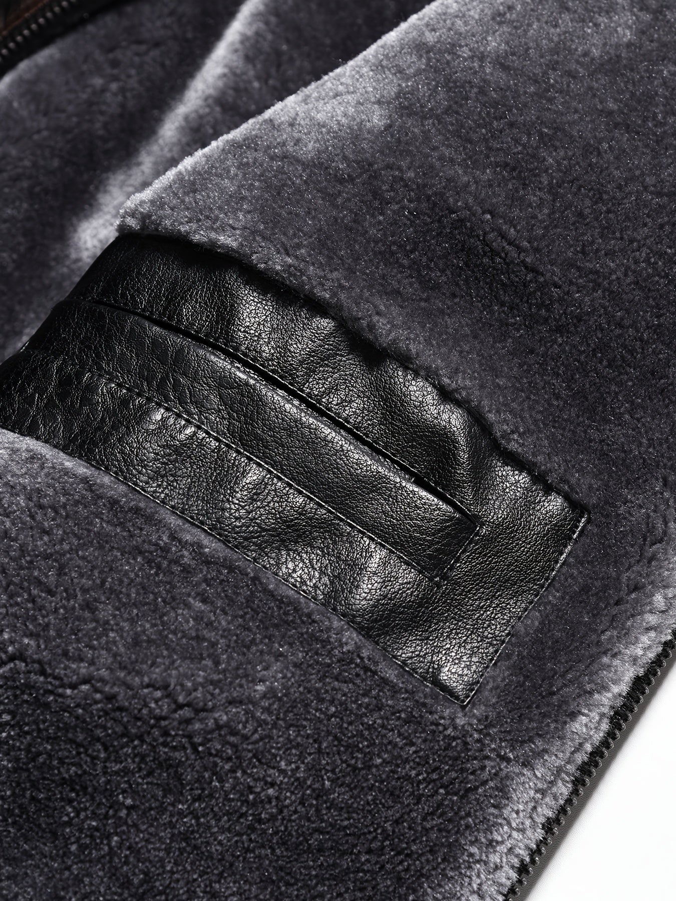 Men'S Autumn And Winter Fleece-Lined Motorcycle Jacket Made of Faux PU Faux Leather, Featuring a Vintage Slim Fit for Riding.