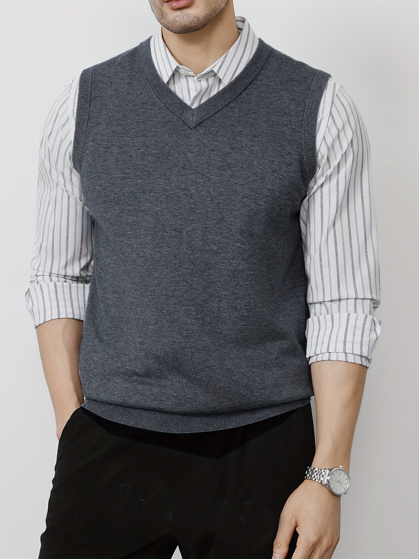 1pc Gilet sans manches en tricot à col en V uni pour homme - Pullover en polyester légèrement extensible pour le printemps\u002Fl'automne - Débardeur en tricot ajusté